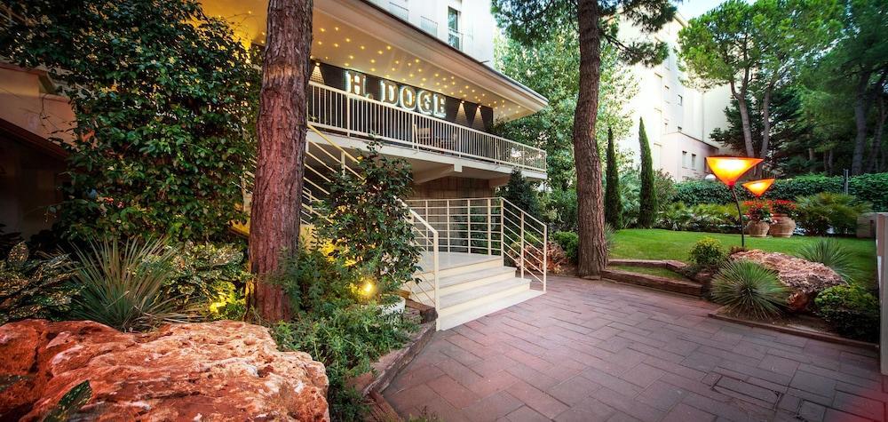 Hotel Doge มิลาโน แมริตทิมา ภายนอก รูปภาพ
